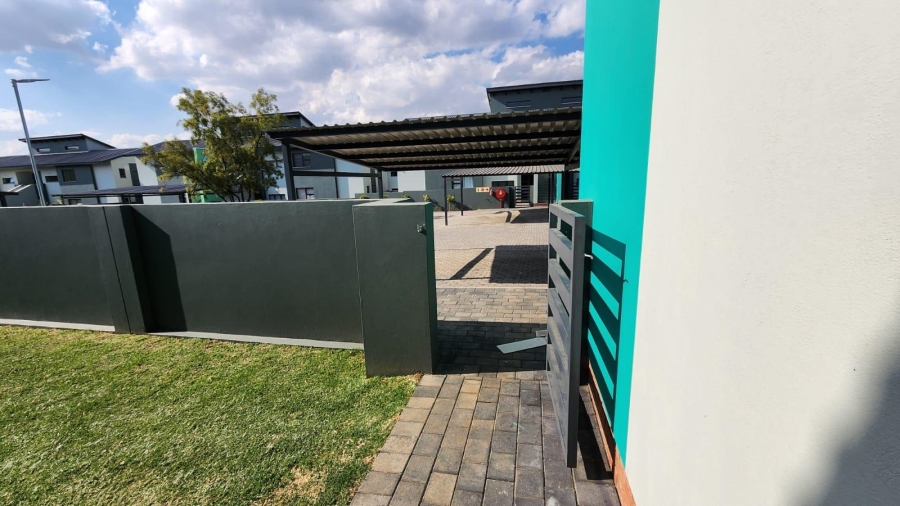 To Let 3 Bedroom Property for Rent in Waterval East North West